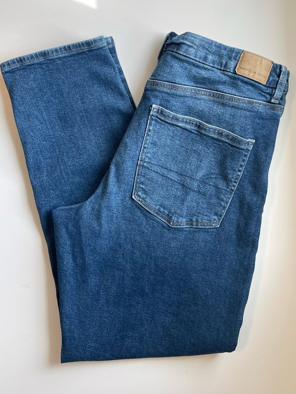 American Eagle Curvy Mom Jeans - High Rise & Relaxed Fit - Size 12 Long